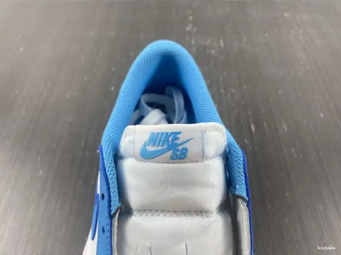 Rep MAX 1 Nike Air Jordan CJ7891-401 UNC SB Low x 0324